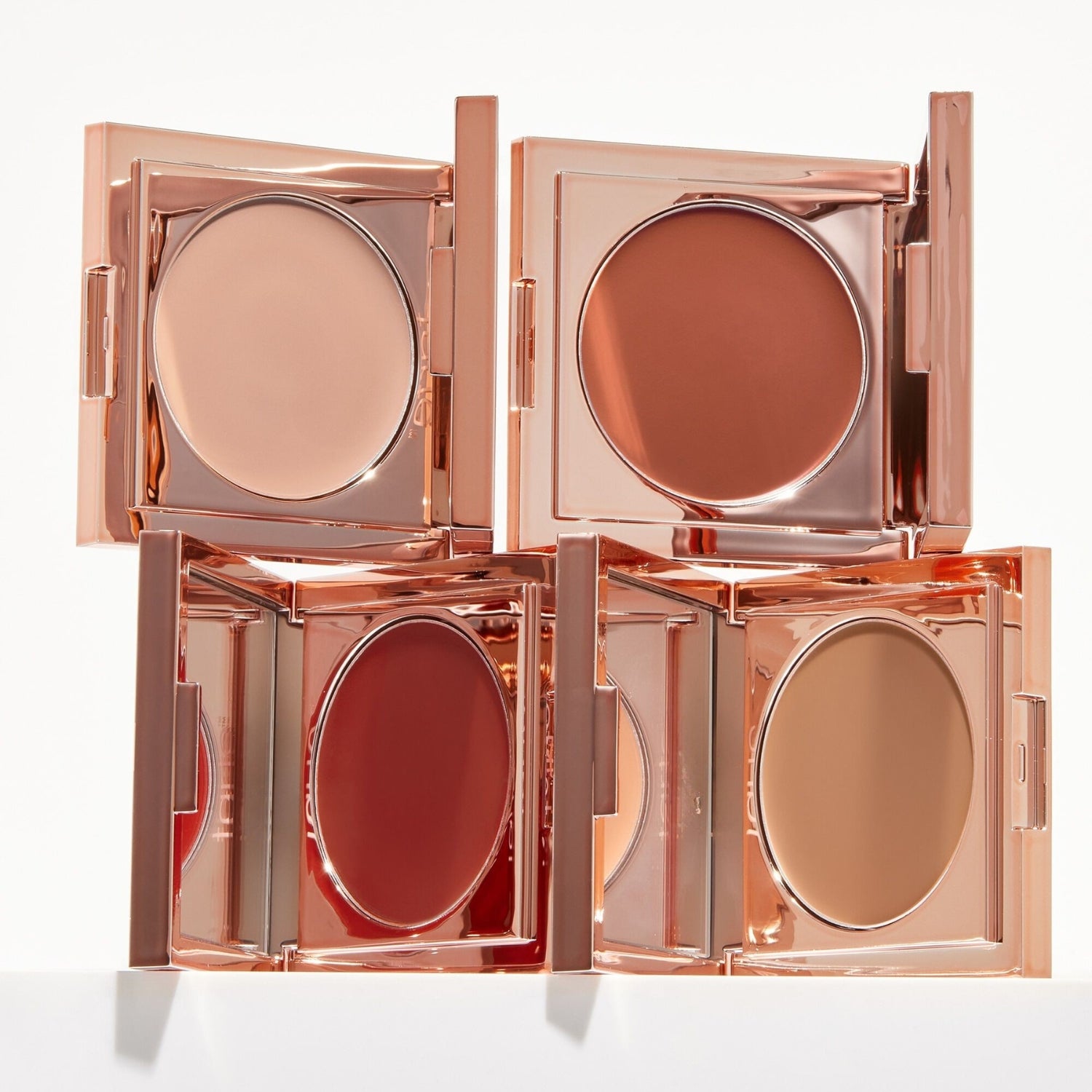 Correcteur anti-cernes coloré intense